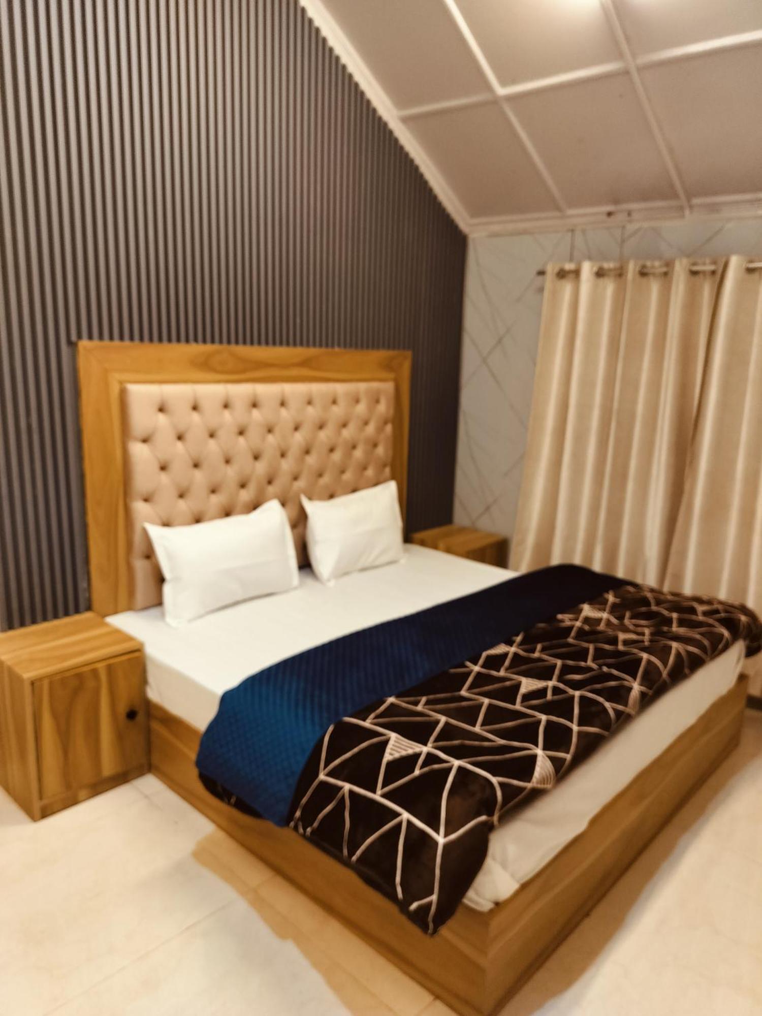 Madan Kunj B & B Mall Road Шимла Экстерьер фото